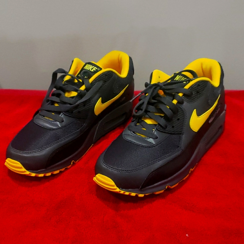 Nike Air Max 90